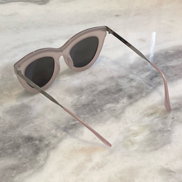 Quay Sunglasses - Picture 5 of 5